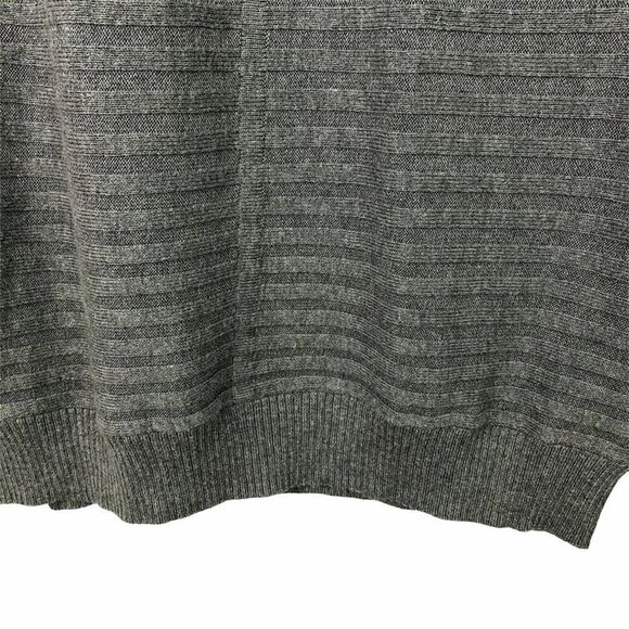 Soho Grey Crew Neck Ribbed Sweater With Laced Sleeves Size Medium - Picture 4 of 10